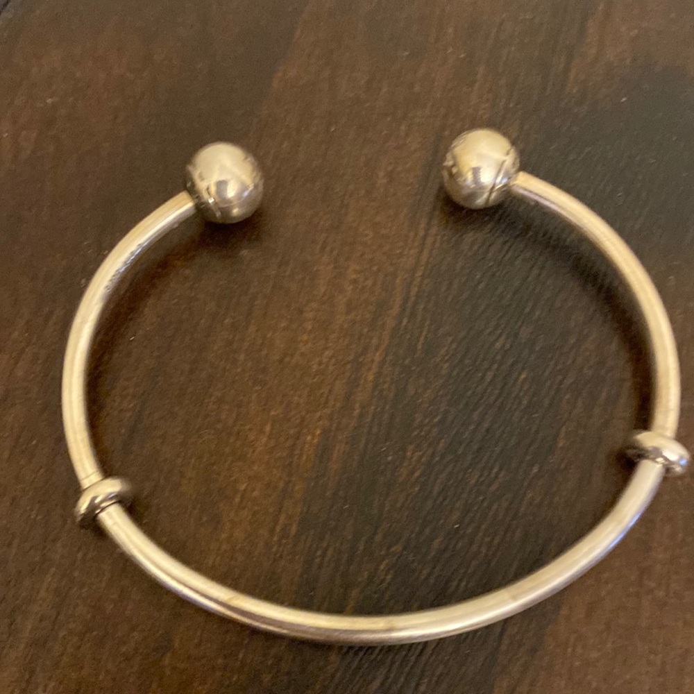 Pandora s925 silver bangle
